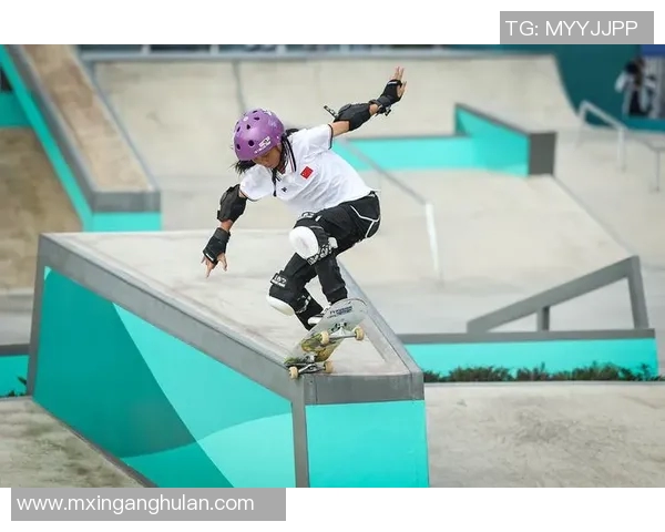 西安滑板队荣登滑板力量排行榜首位展现强大实力与团队精神 西安滑板队荣登滑板力量排行榜首位展现强大实力与团队精神