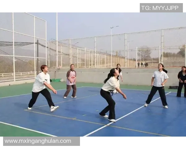 北京排球队在钻石联赛中的逆袭之旅展现团队精神与拼搏力量